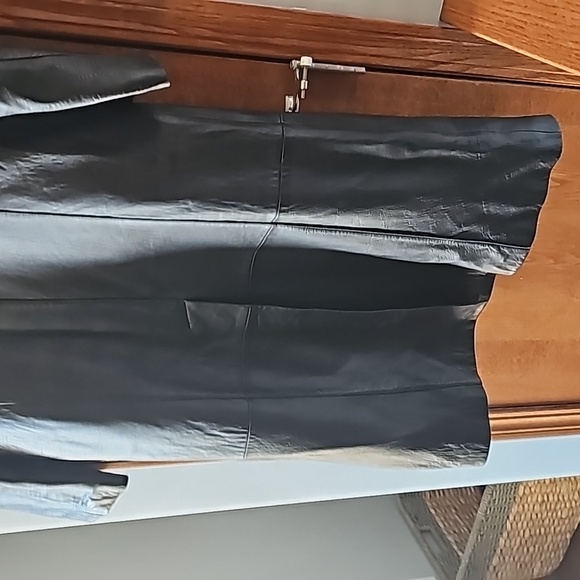 Leather Vintage Long Trench Coat - Picture 11 of 13